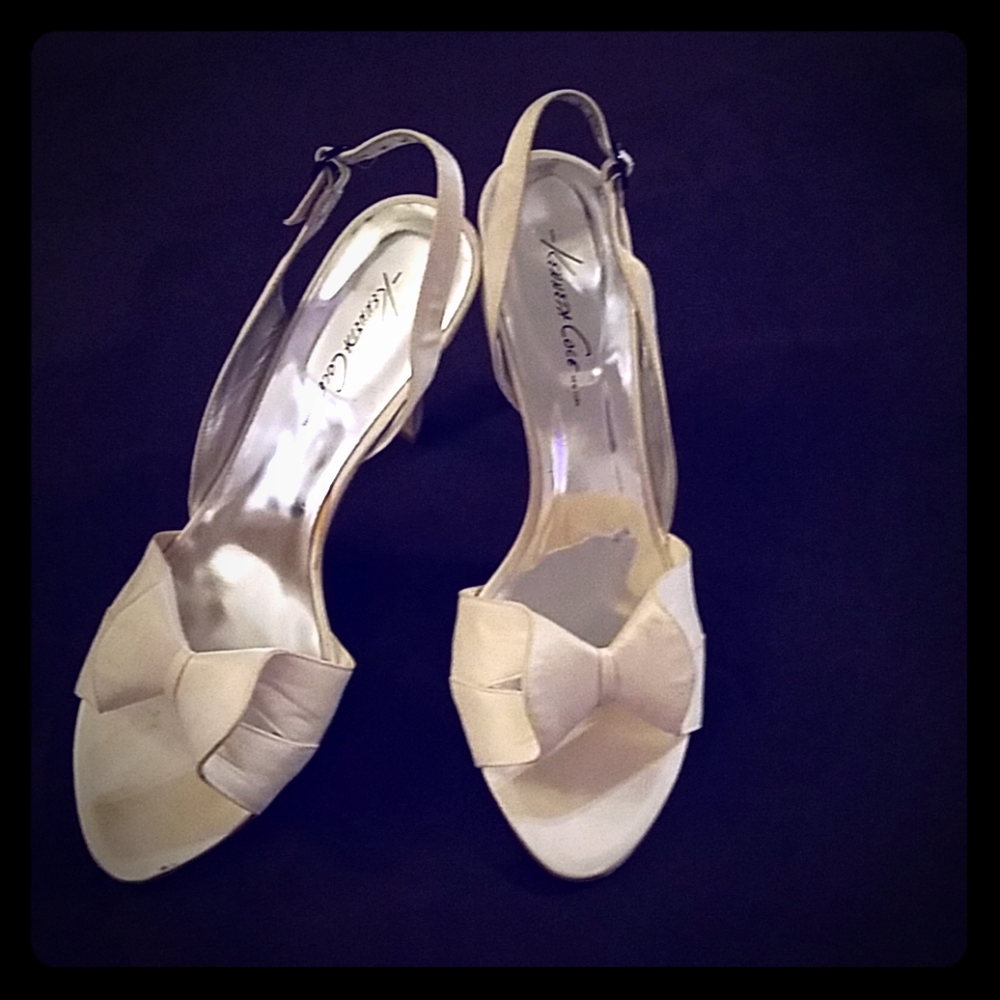 Dress shoes